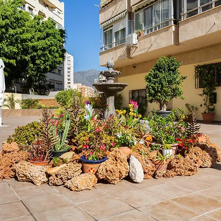 Ver5 - 5Th-Floor Studio With Sea-View Terrace And Pool - Ac, 5 Min Walk To The Centre Appartement Torremolinos