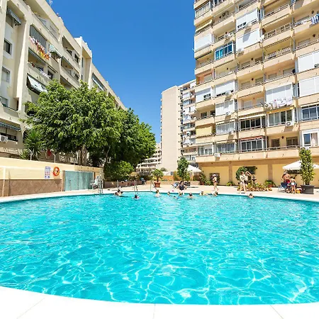 Ver5 - 5Th-Floor Studio With Sea-View Terrace And Pool - Ac, 5 Min Walk To The Centre * Torremolinos
