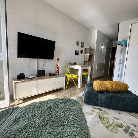 Appartement Ver5 - 5Th-Floor Studio With Sea-View Terrace And Pool - Ac, 5 Min Walk To The Centre *