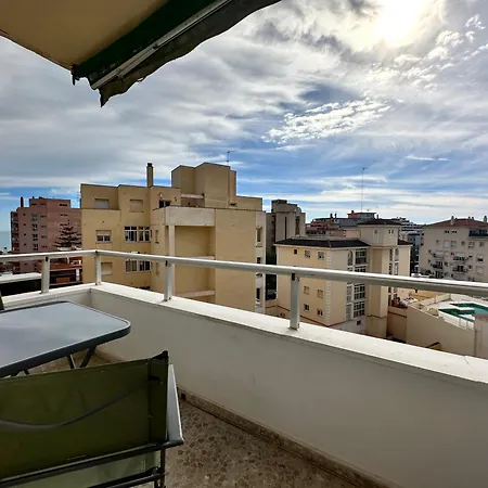 Appartement Ver5 - 5Th-Floor Studio With Sea-View Terrace And Pool - Ac, 5 Min Walk To The Centre